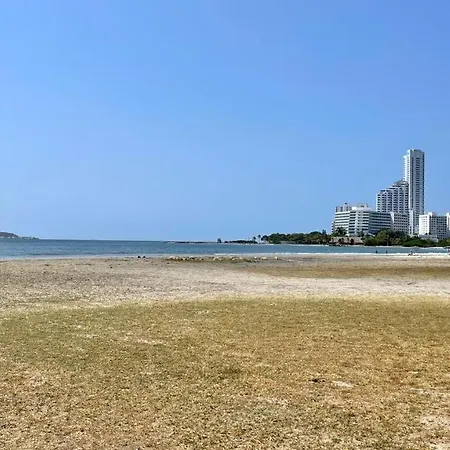 Sofia Del Mar Playa-piscina En Castillogrande Cartagena