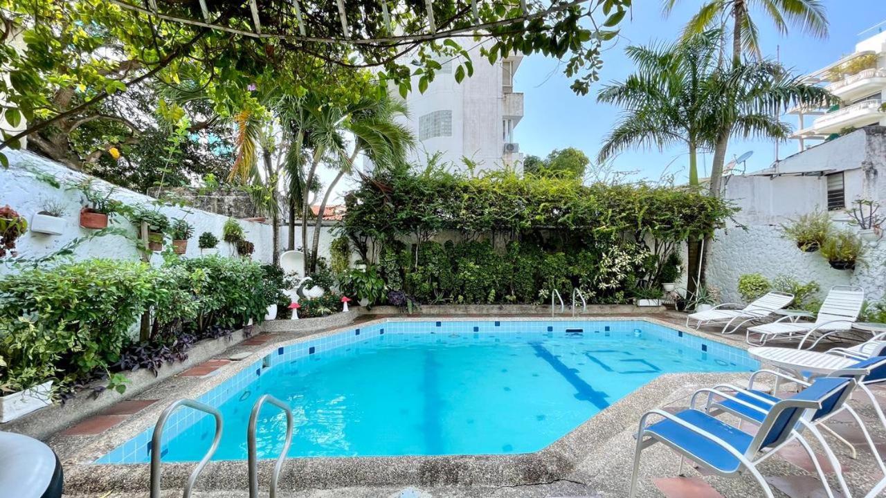 Villa Sofia Del Mar Playa-piscina En Castillogrande *